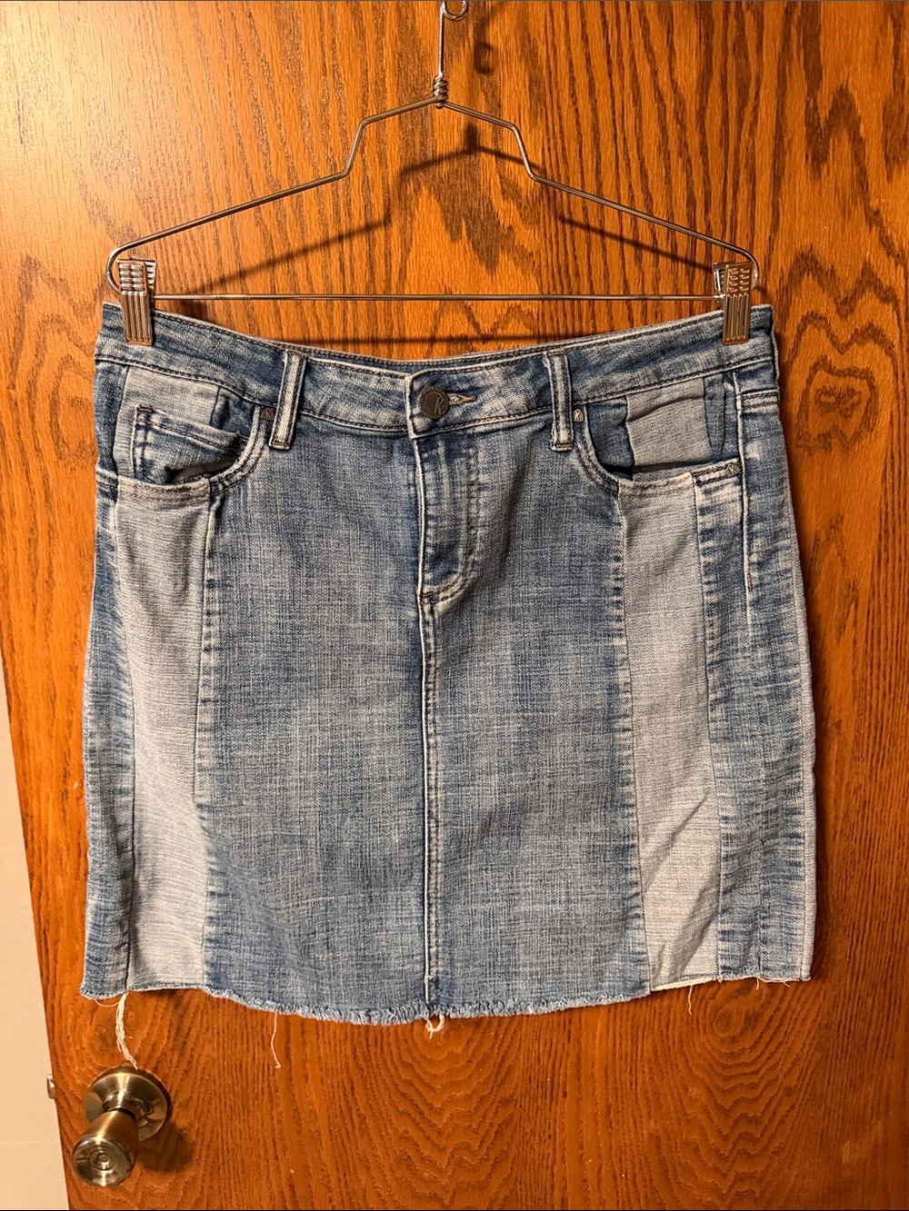Kut from the Kloth Light Blue Patchwork Denim Mini Skirt